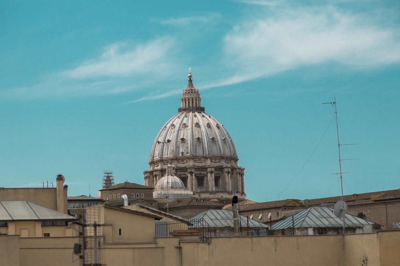 Royal Vatican Rome Luaran gambar