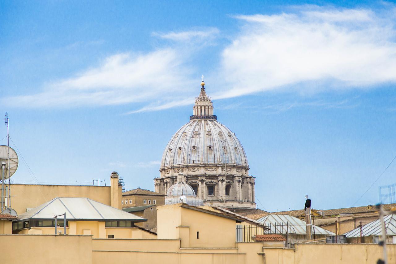 Royal Vatican Rome Luaran gambar